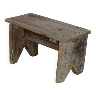 Tabouret, marche pied vintage en bois brut