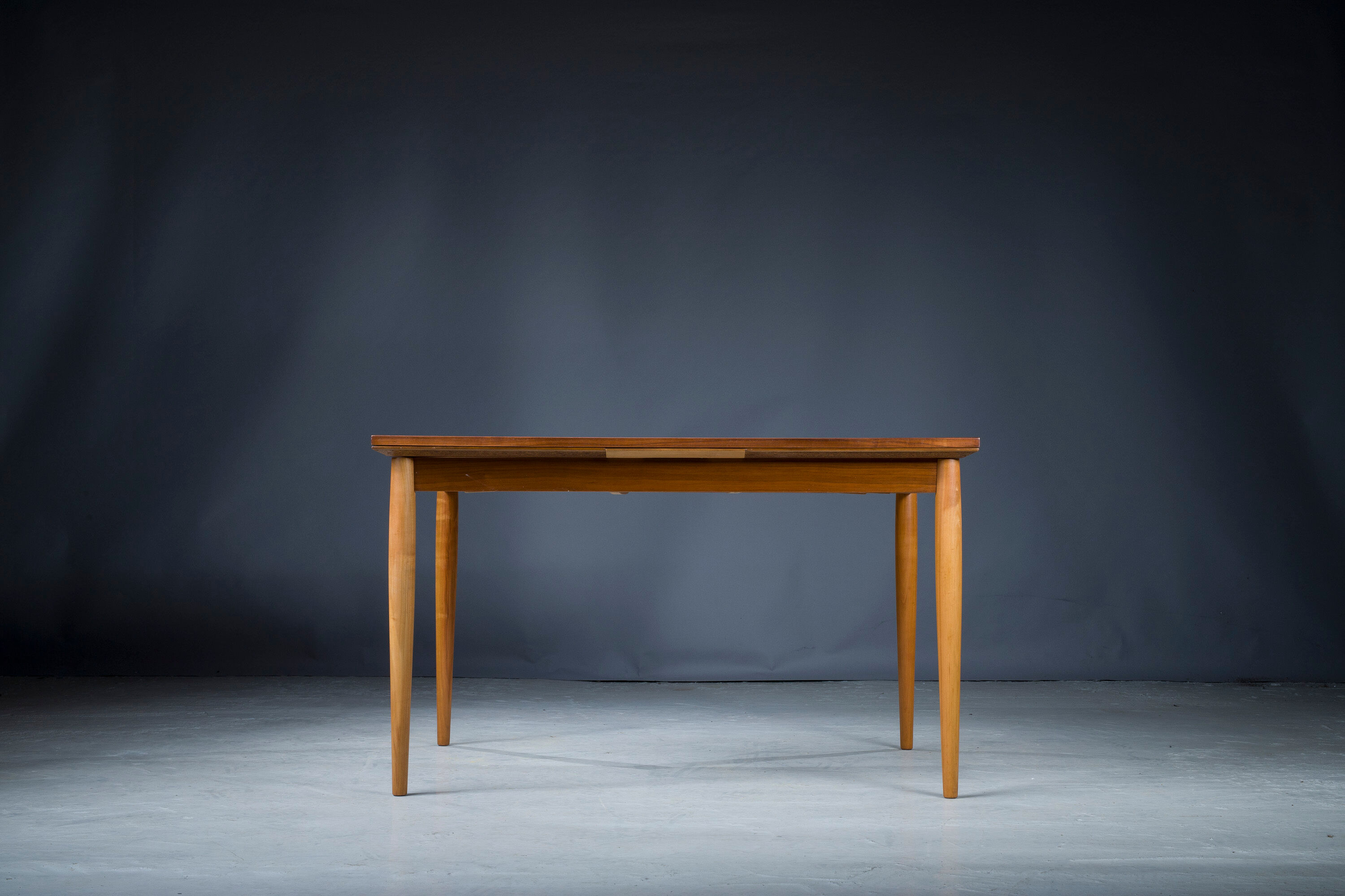Table Lübke, 1960