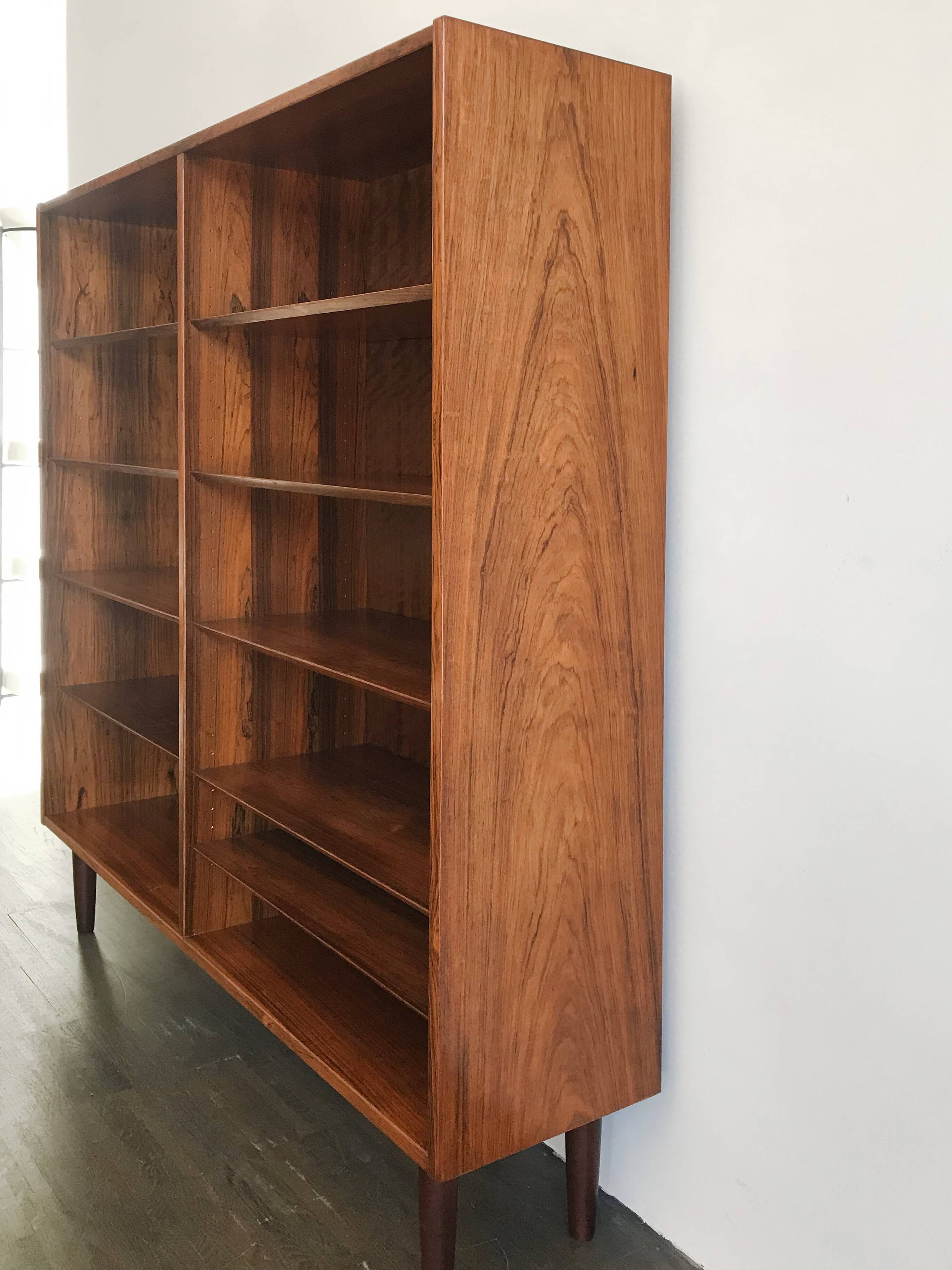 Poul Hundevad scandinavian rosewood bookcase, Denmark 1960s