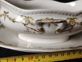 Like new! 1960/70/Laurel crown/Limoges/garland decoration/gravy boat