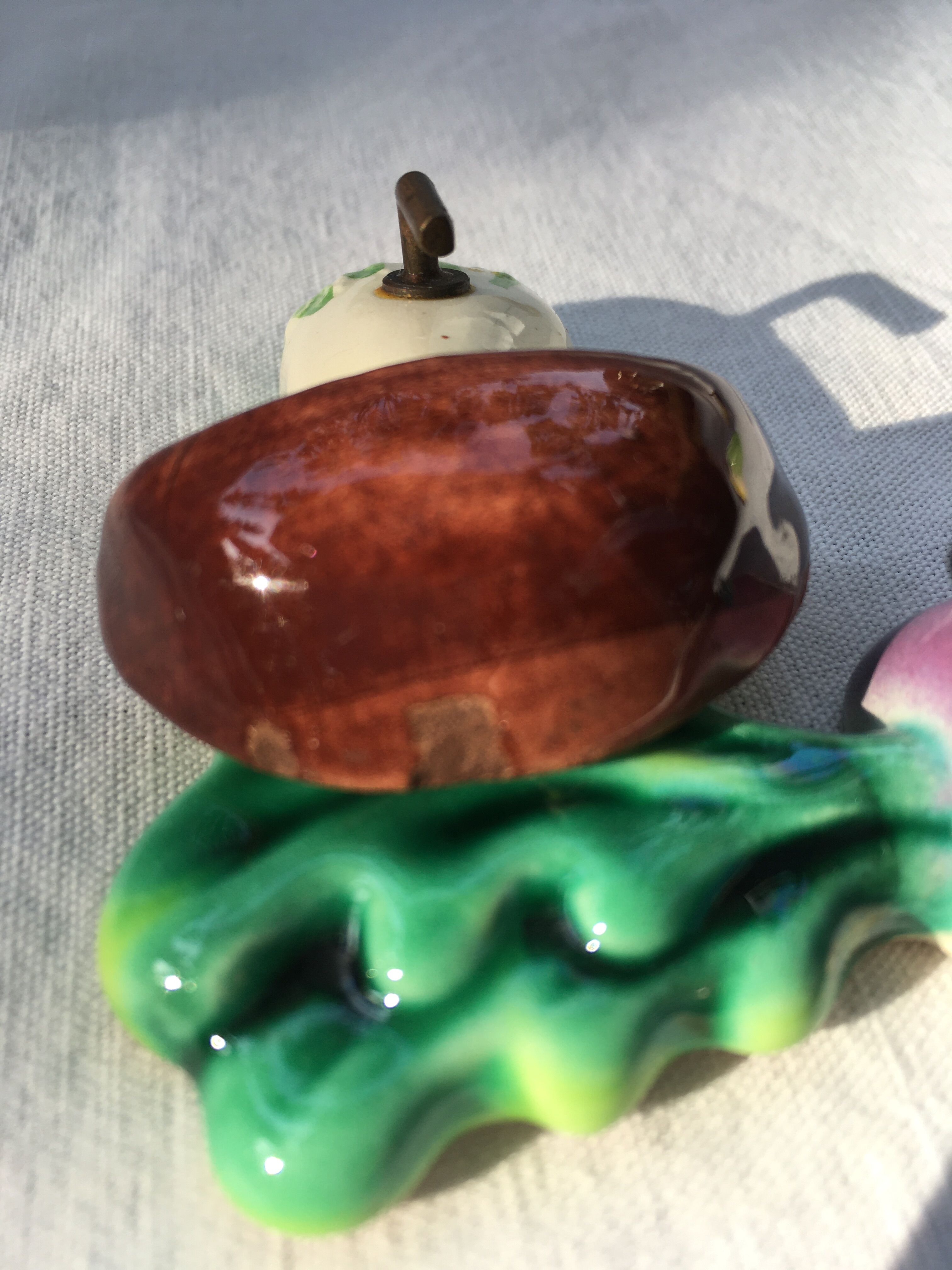 Lot of slurry hooks in the shape of plants and animals