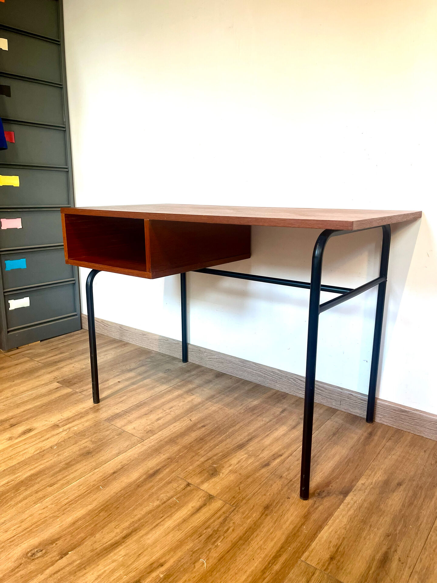 Modernist desk