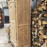 Armoire en chêne massif