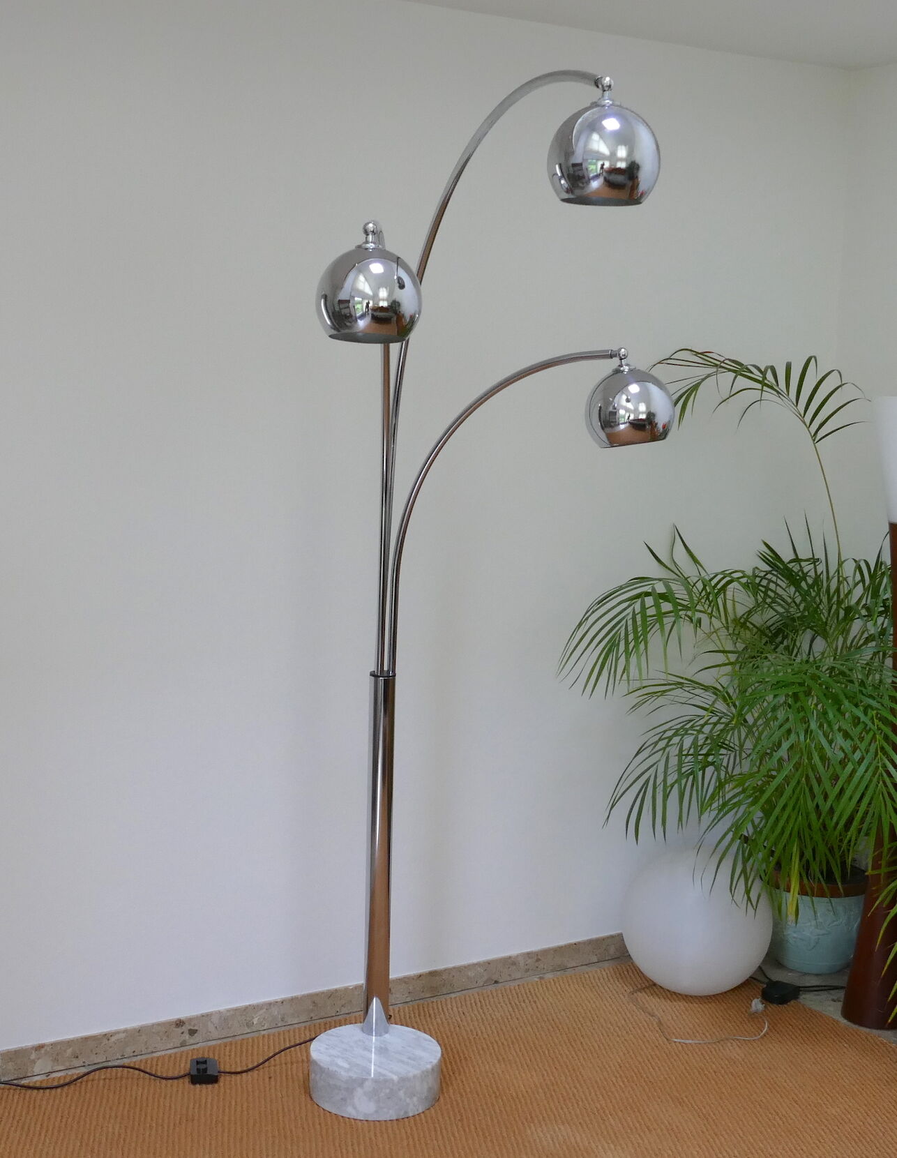 Floor lamp vintage Italian Goffredo Reggiani 1970 "Muguet"