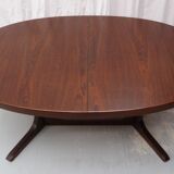 Baumann Oval Table