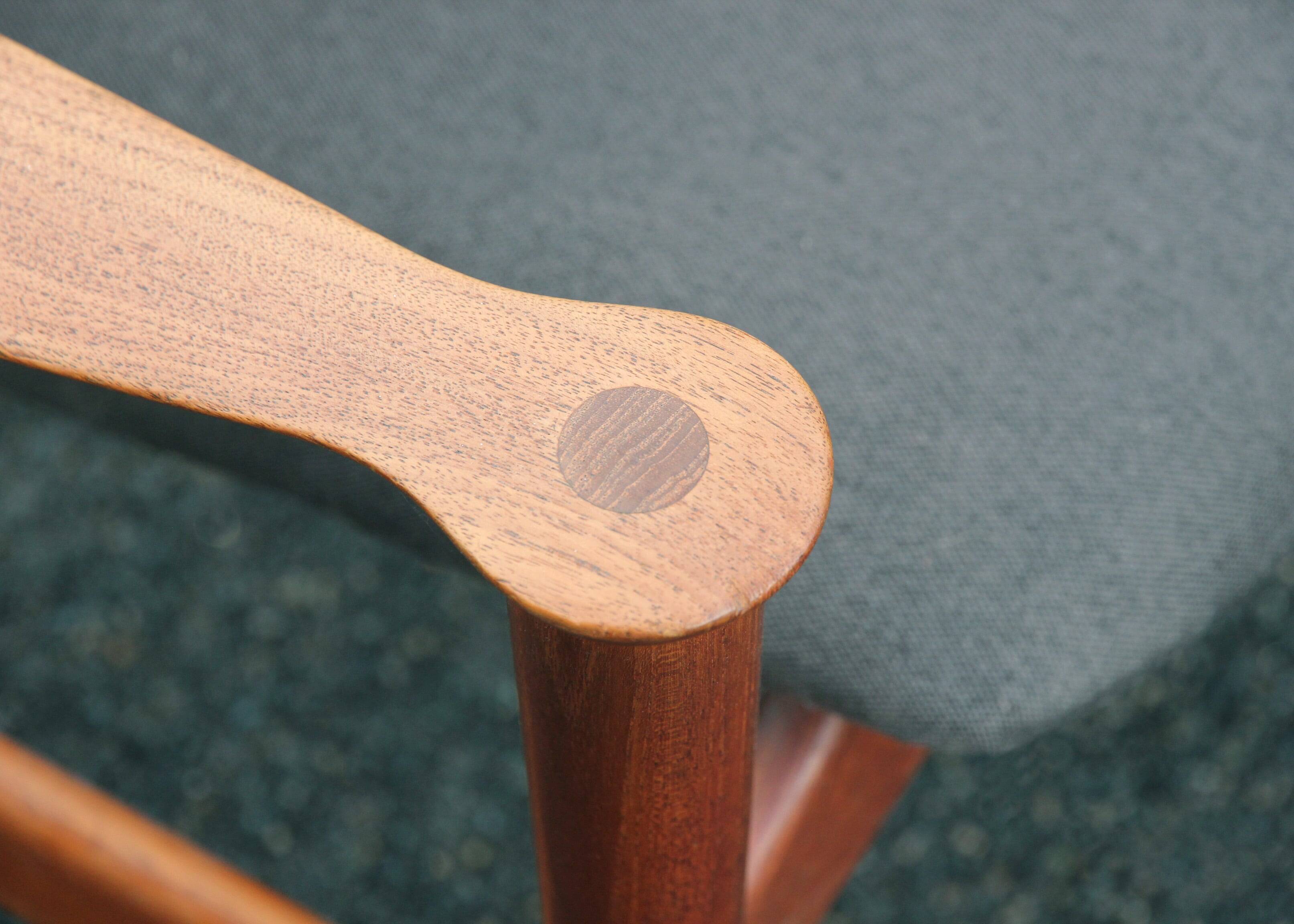 Loveseat 711 sofa by Fredrik Kayser for Vatne Lenestolfabrikk, 1960