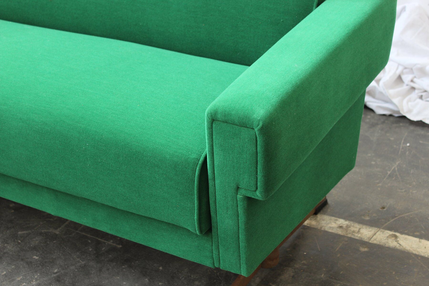Mid-century Italian emerald green sofa