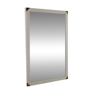 Miroir vintage scandinave blanc avec angles en laiton