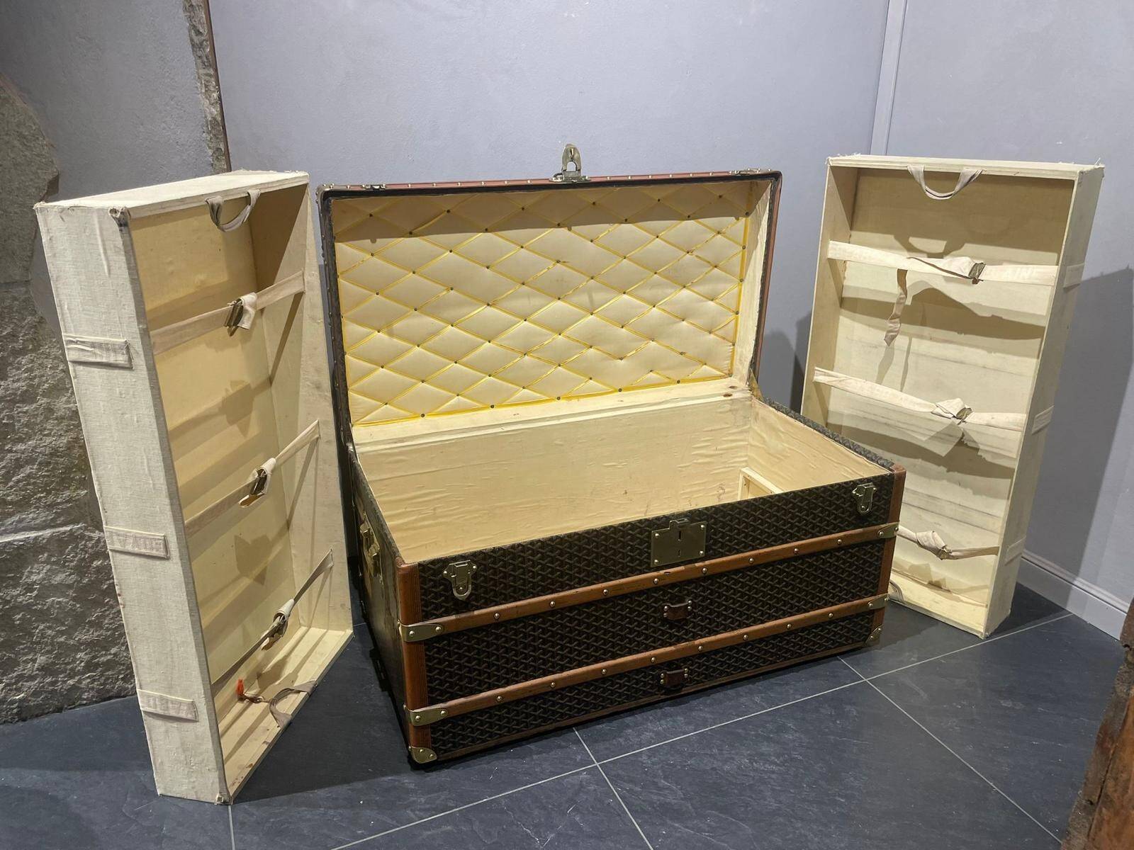 GOYARD VINTAGE TRUNK FROM THE '20s