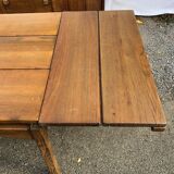 Scandinavian table with extensions