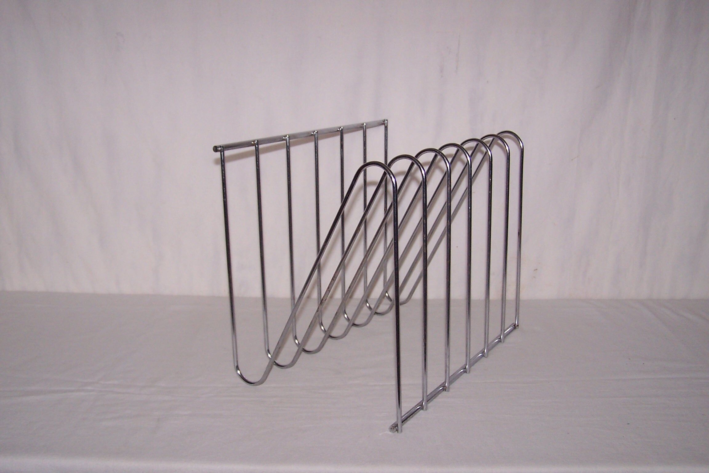 Magazine holder of the 1970s