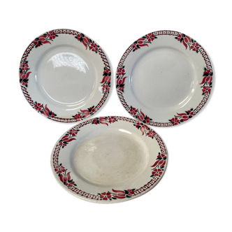 3 plates Saint Amand