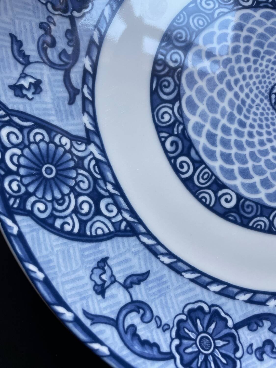 William Roberts dinner plate