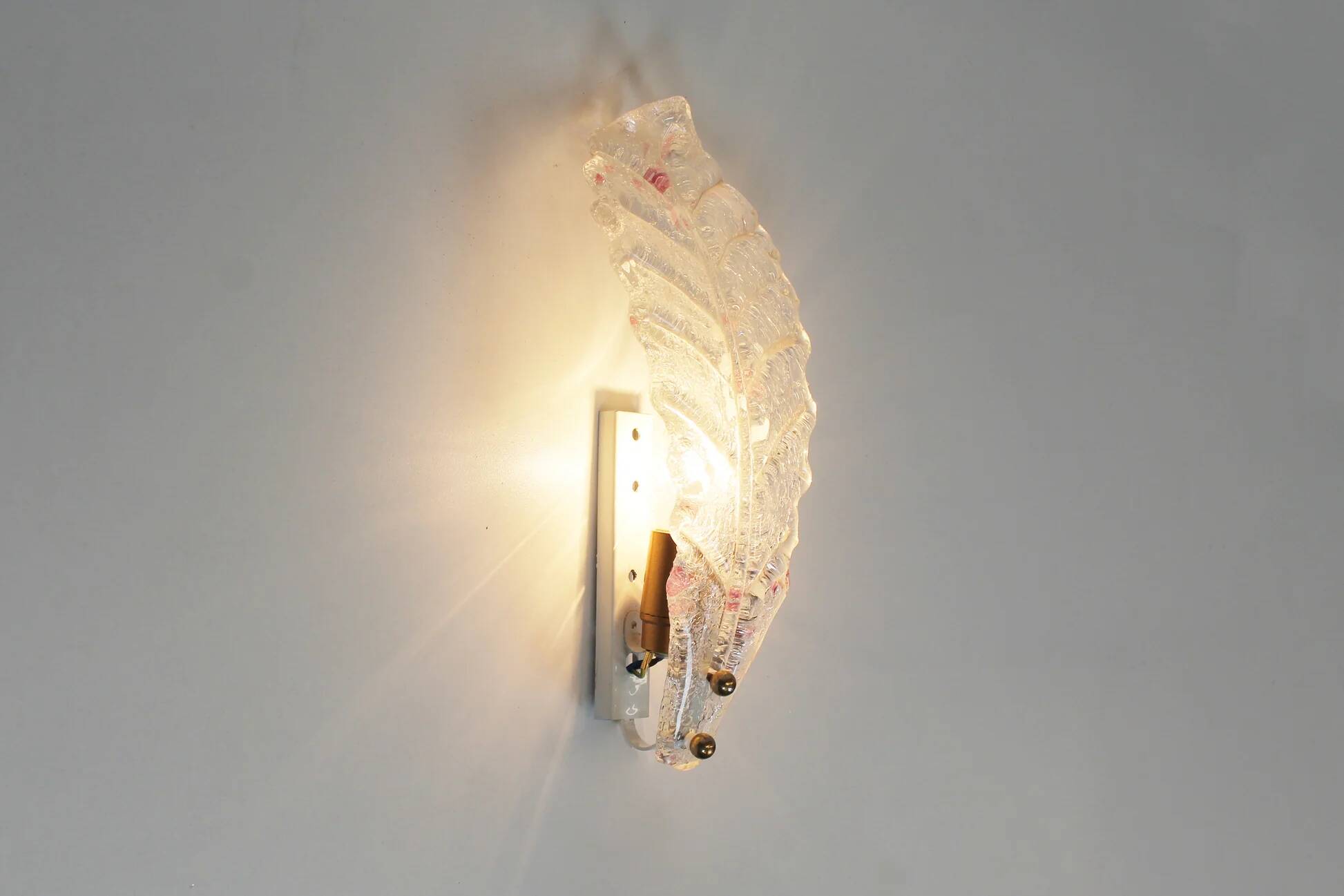 Pair of 80s Murano glass 'Foglio' wall lamps
