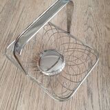 Basket / Basket in chrome-plated braided metal.