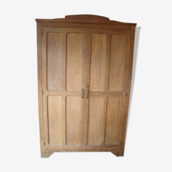 Oak cabinet