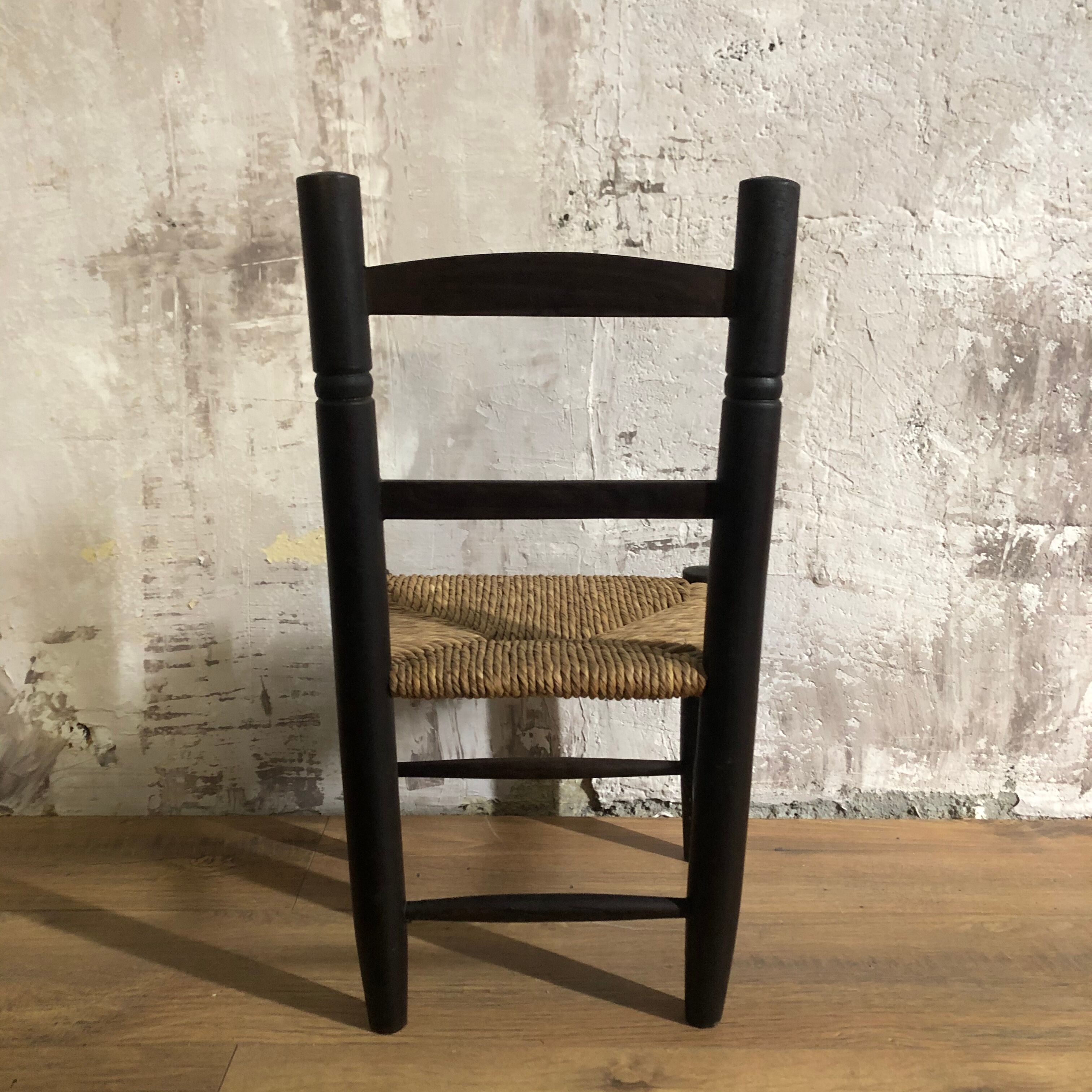 Small children's chair - wood and straw