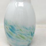 Vase en opaline iittala