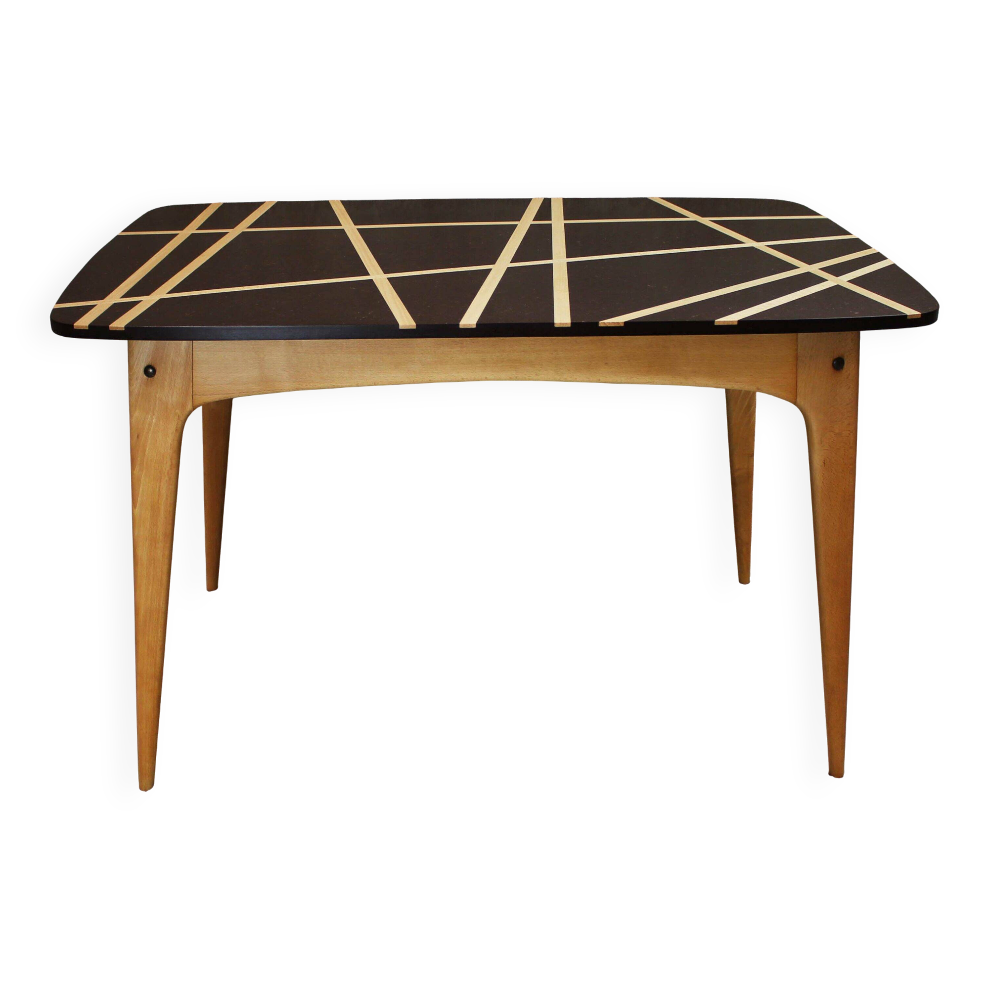 Table or Desk