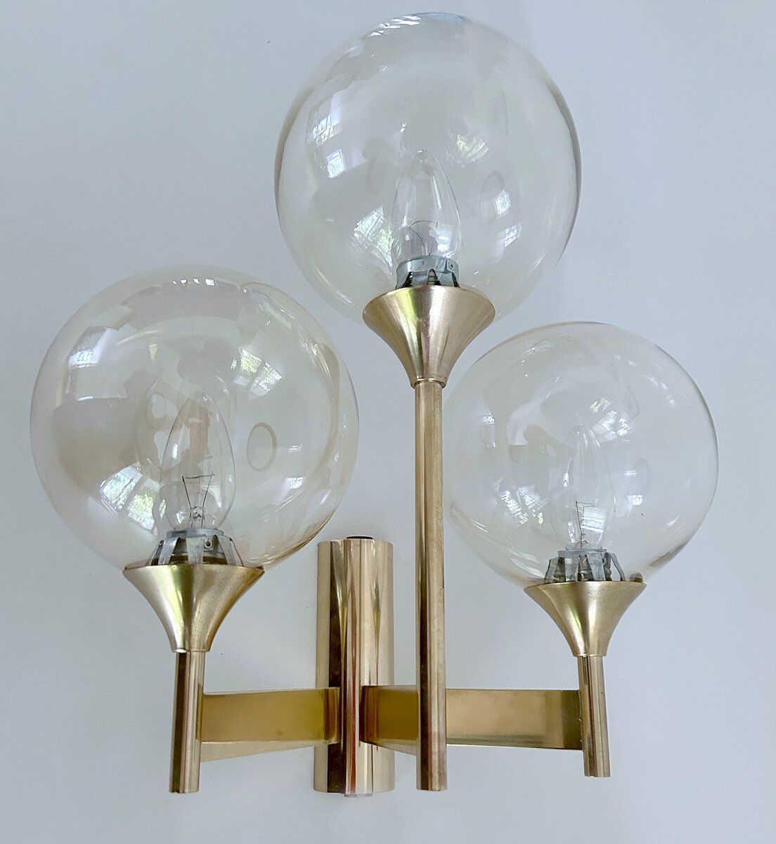 Large vintage glass sconce from Sciolari