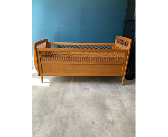 Rattan cot
