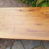Farm table