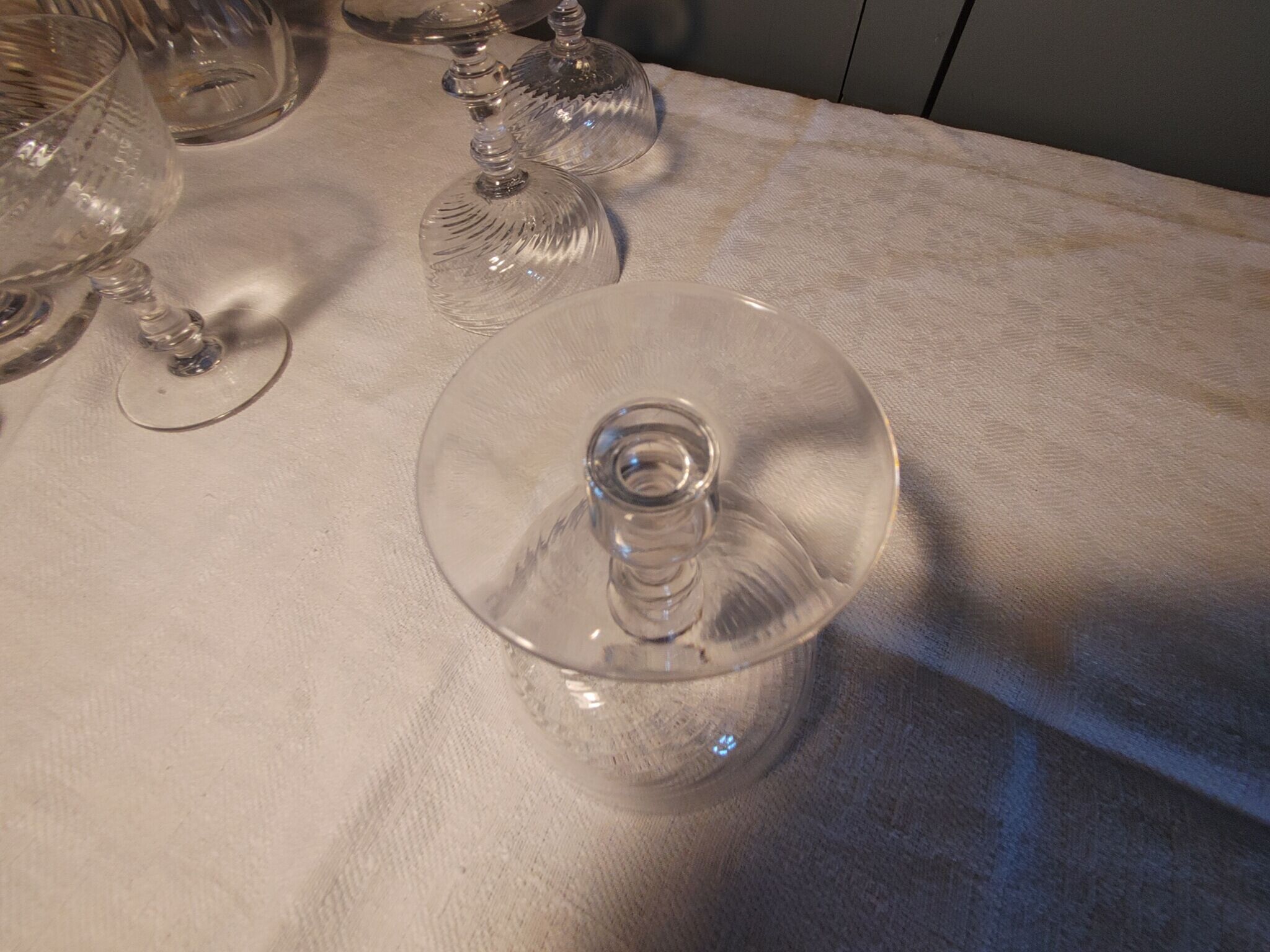 Set of 4 Baccarat crystal champagne glasses XXth