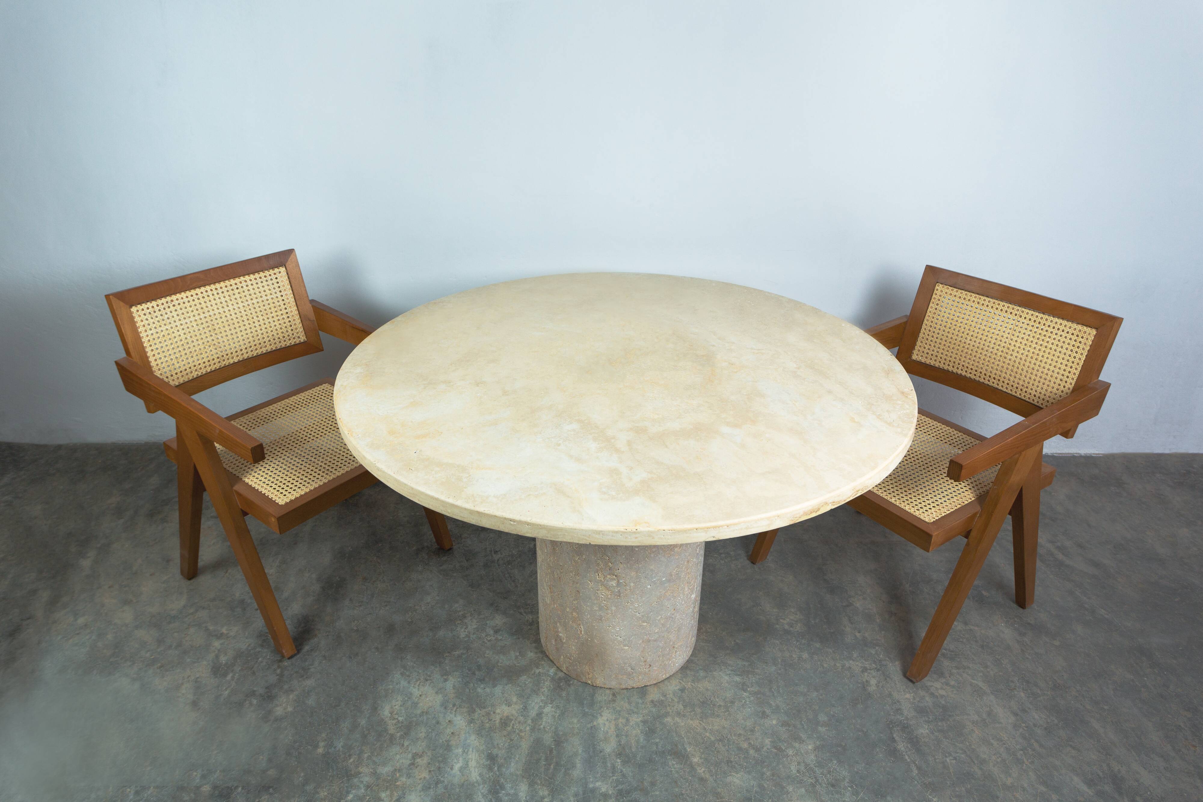 Travertine dining table diameter 120