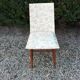 Chaise vintage pieds compas