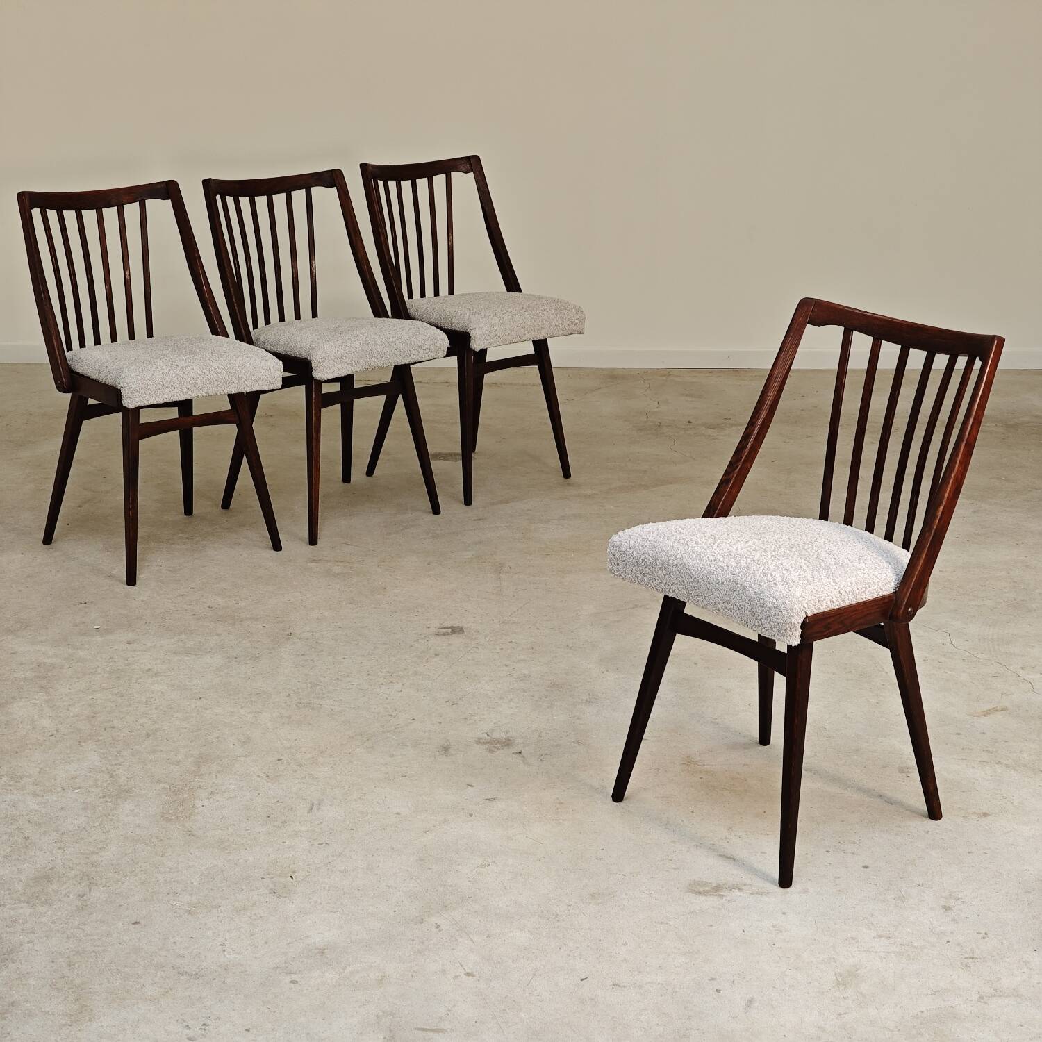 Set of 4 grey bouclette chairs by Antonin Suman