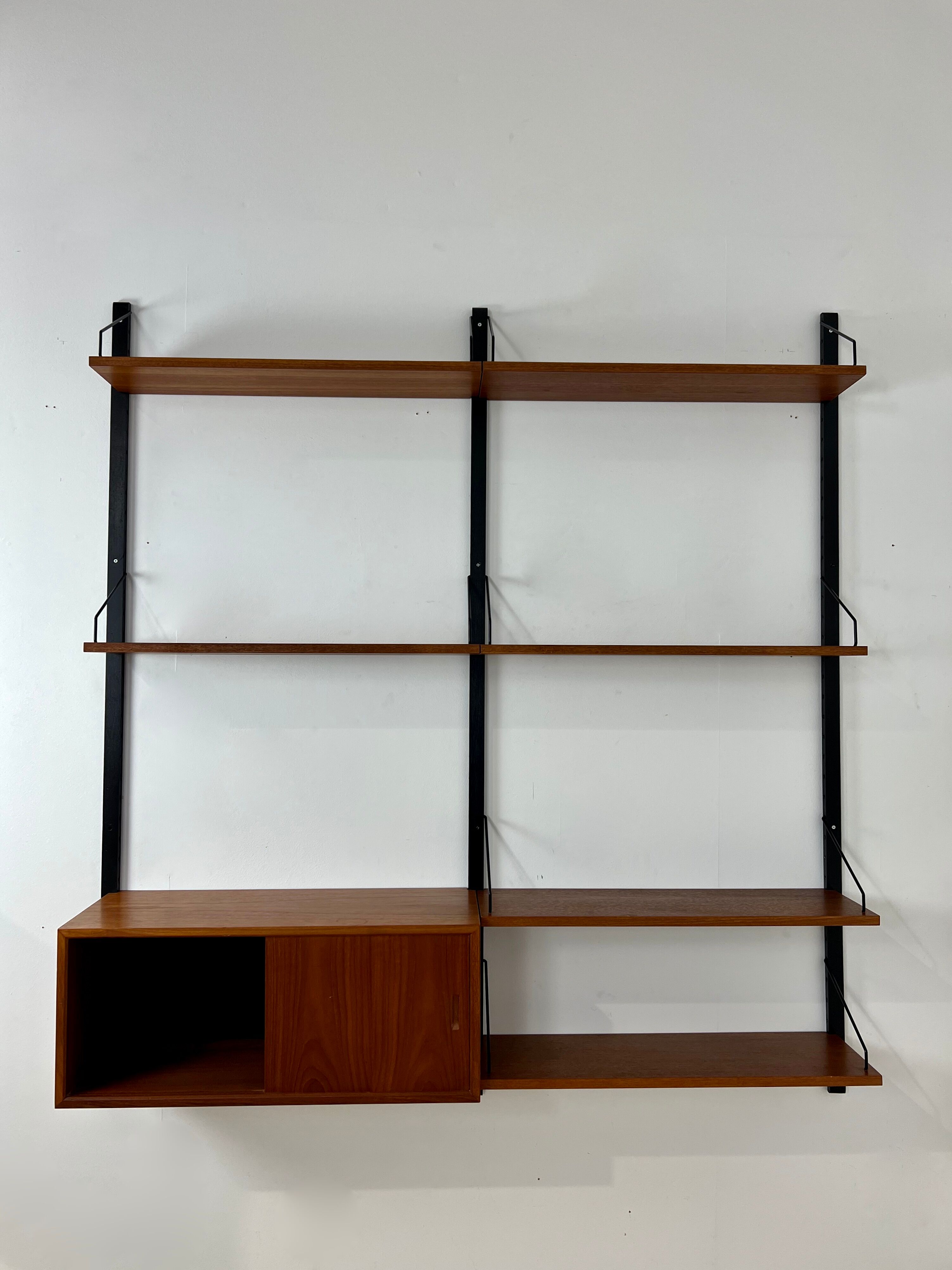 Wall Unit Royal System by Poul Cadovuis 1960s