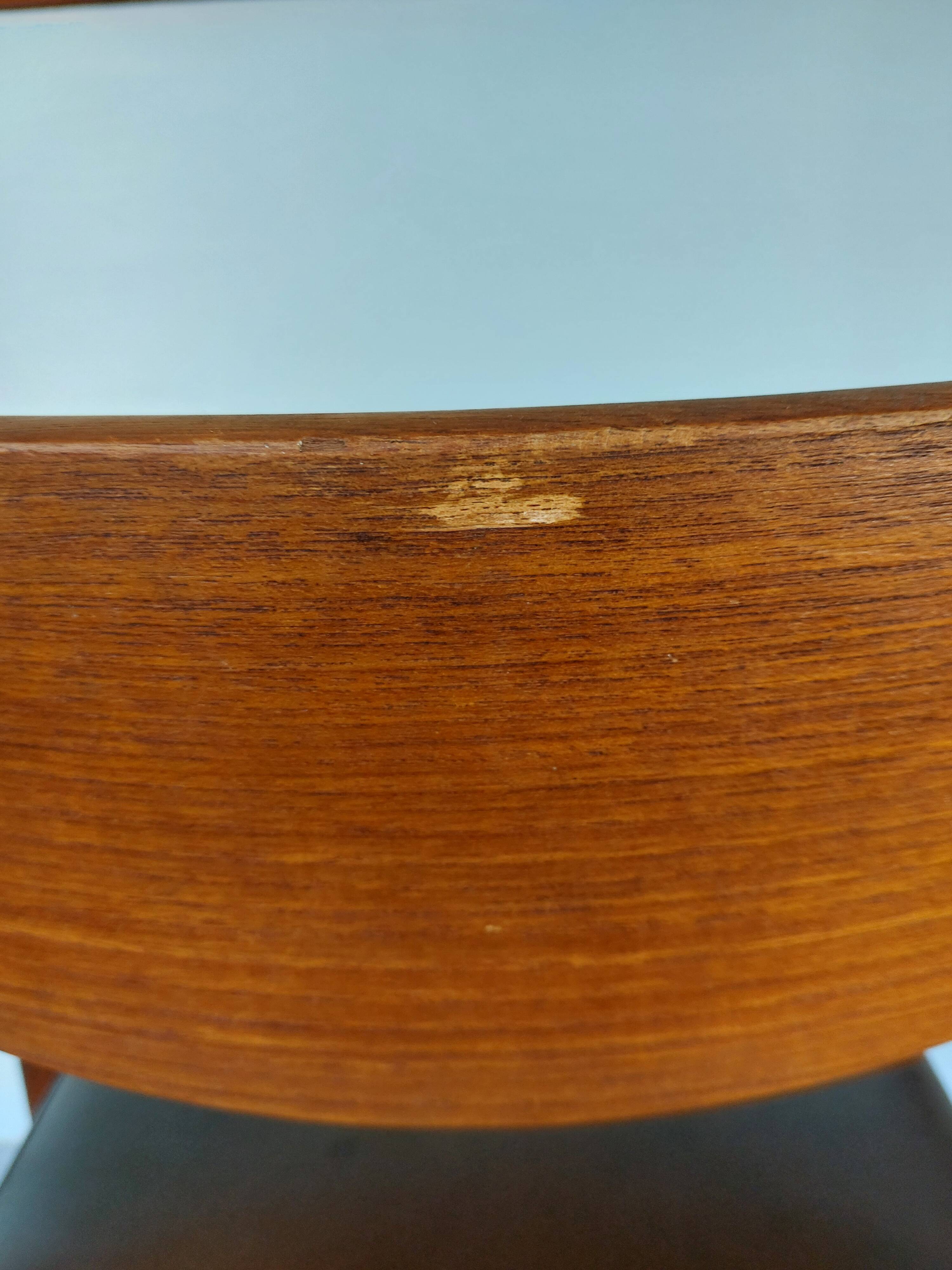 2 Fristho Franeker chairs, Scandinavian, teak and leather.