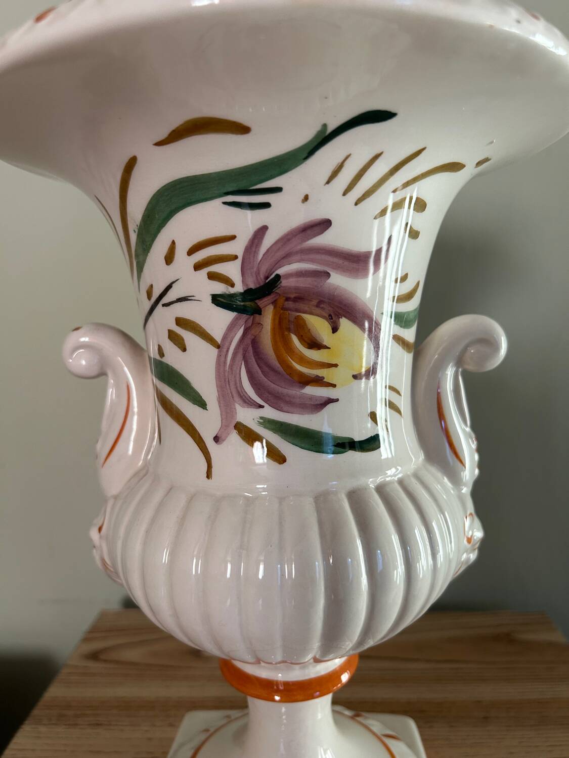 Vase en céramique estampillé