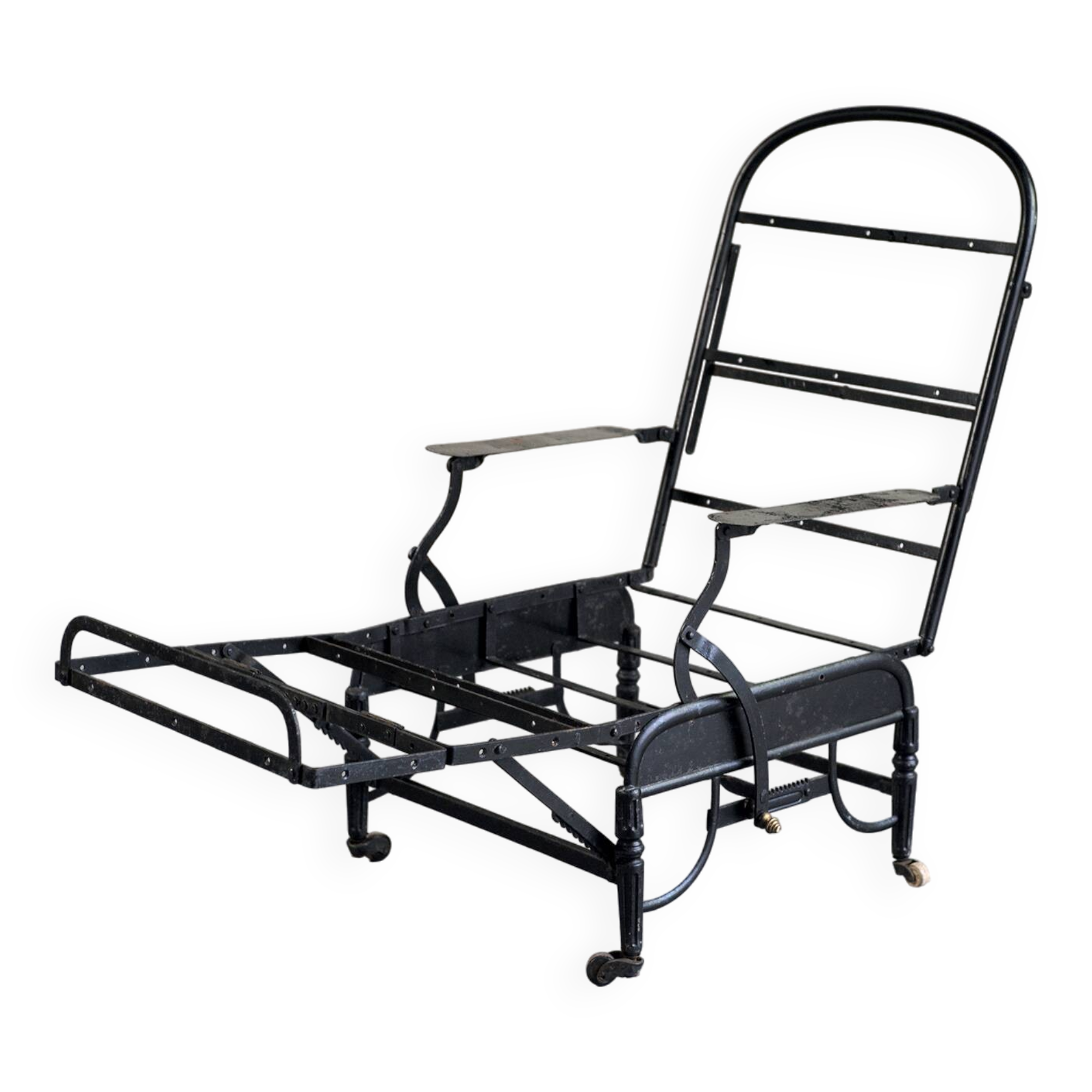 Fauteuil d'officier, Maison Pardon, Paris 19ème