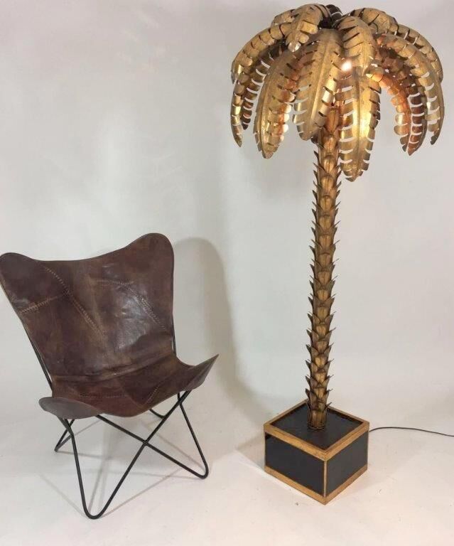 Floor lamp in the shape of a golden metal palm tree of 181 cm