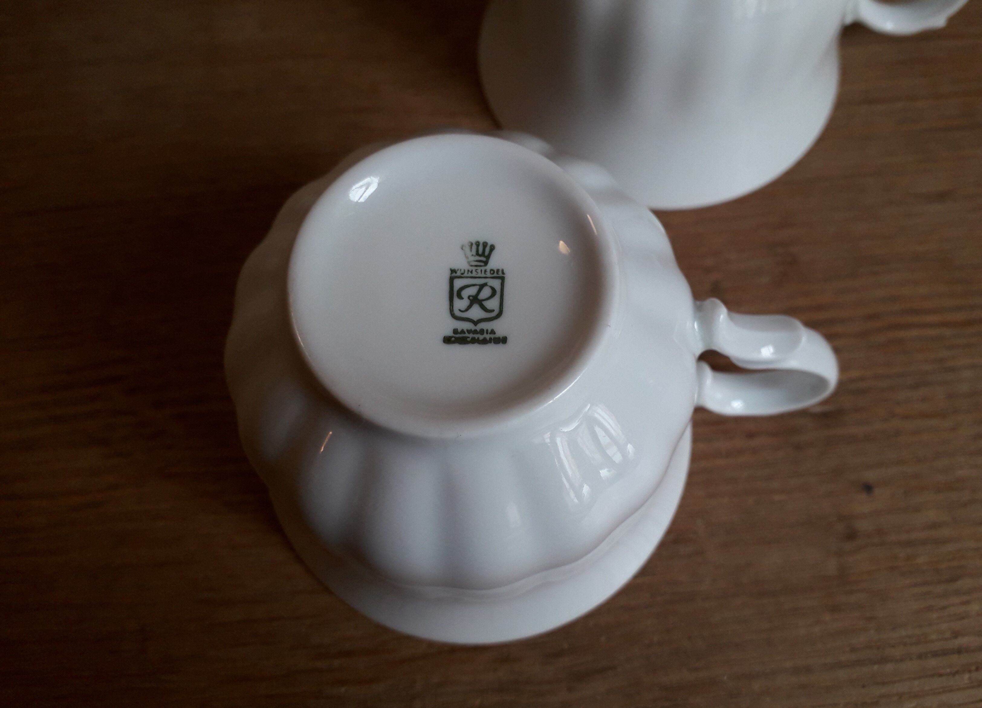 Set de 5 tasses en porcelaine de Bavière