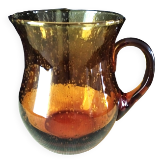 Pitcher, pot-bellied jug in bubbled glass 1.9 L