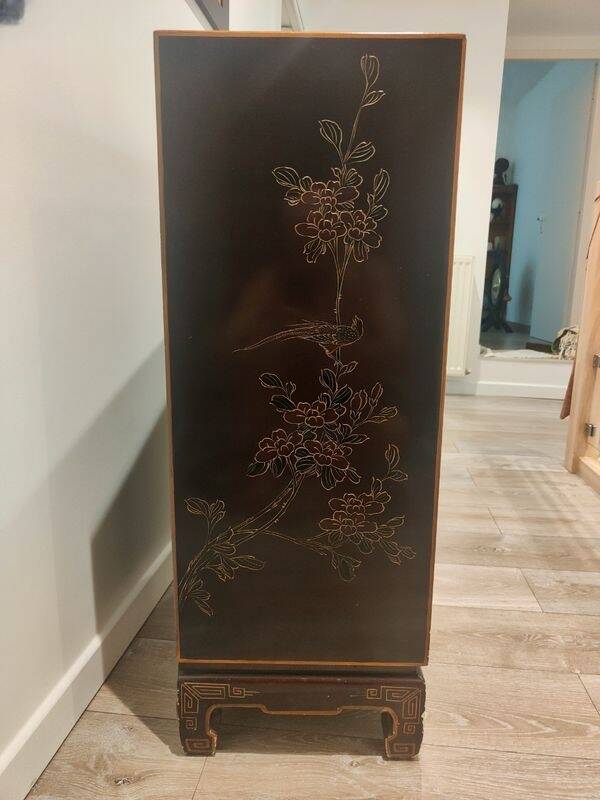 Chinese furniture