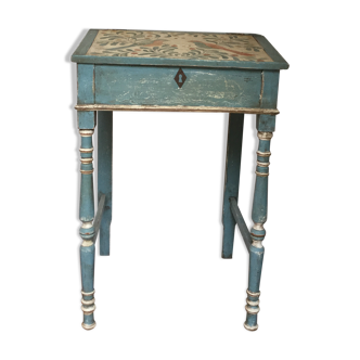 Pupitre d'écolier patine décor d'oiseaux et de fleurs avec son encrier en porcelaine