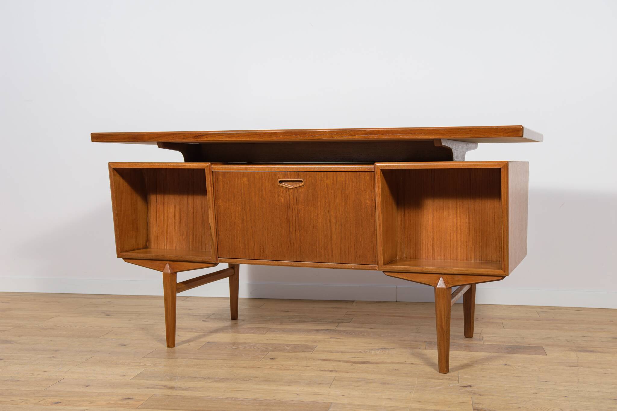 Mid-Century Freestanding Teak Desk, Denmark, 1960s