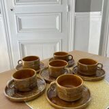 6 stoneware cups and 6 enamel plates
