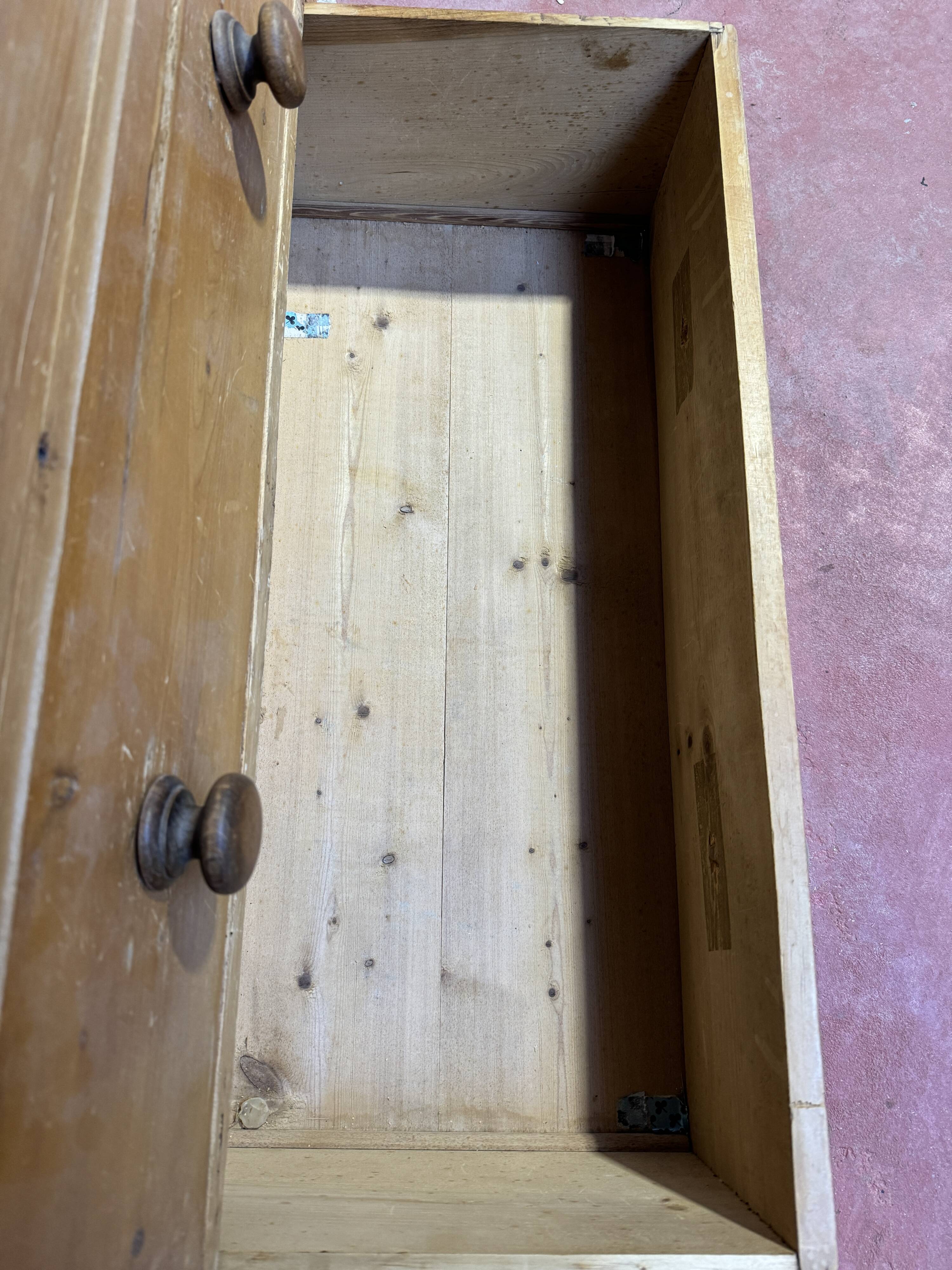 English pine chest of drawers
