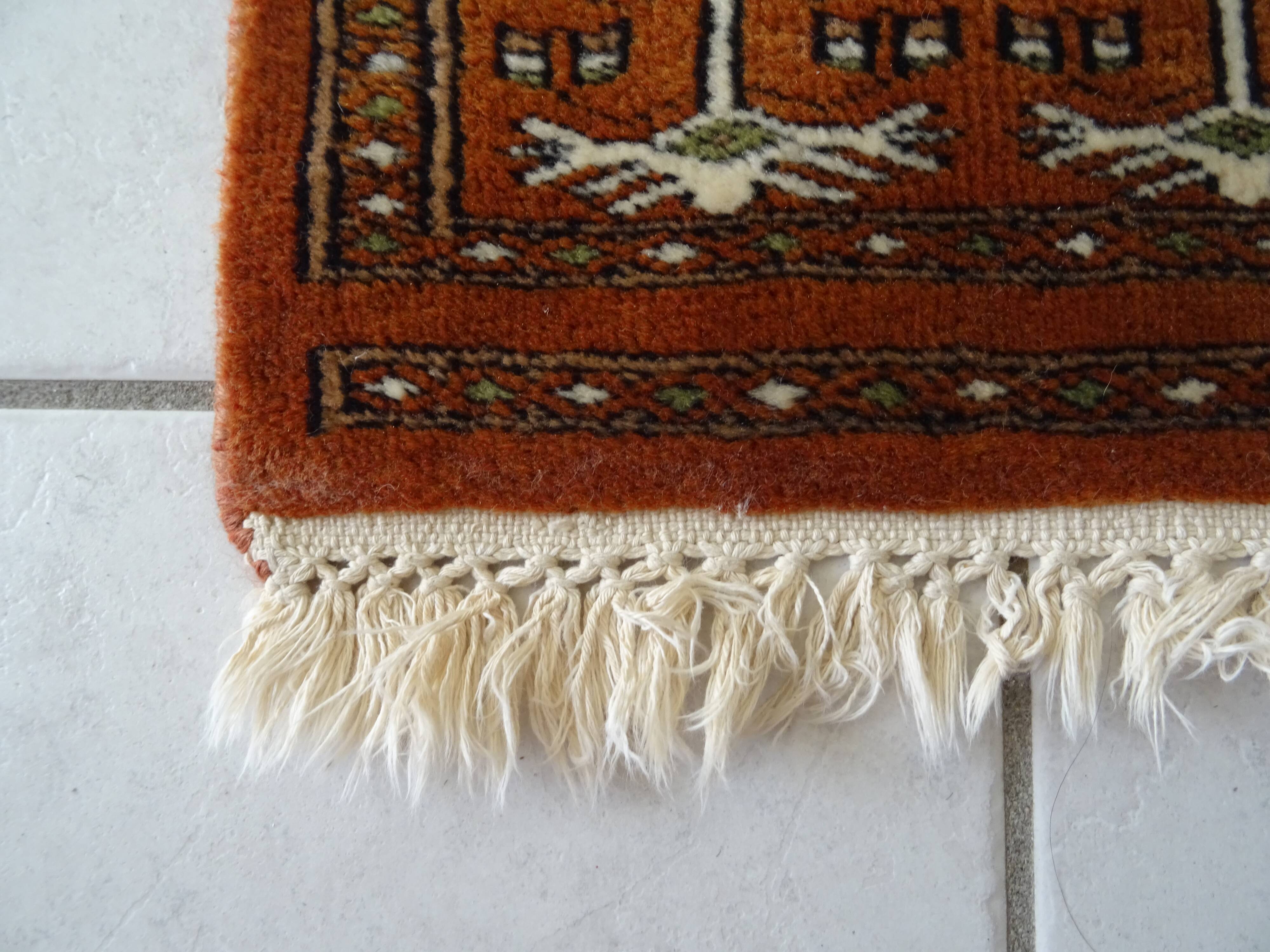 Handcrafted Oriental Bukhara rug 160 x 93 cm