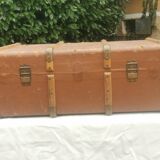 Vintage trunk "la panthere" in lyon