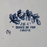 Pair of Terre de Fer plates from the Clairefontaine JS & cie earthenware factory, Chasse model