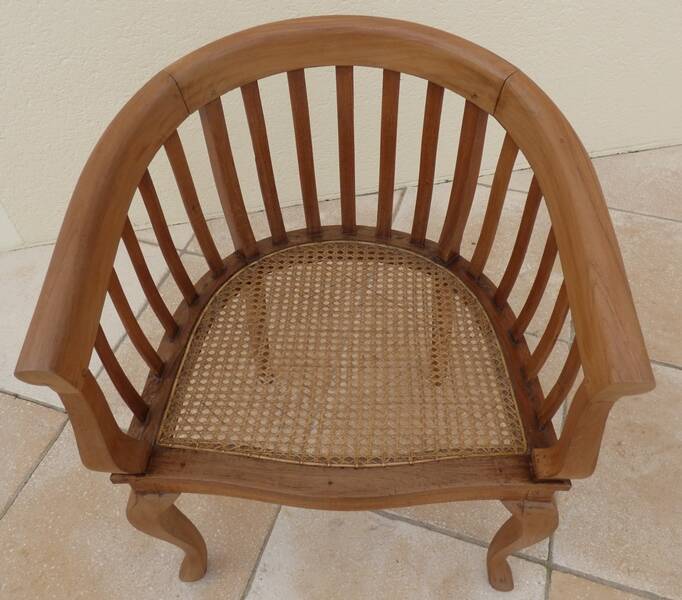 2 Colonial armchairs in natural solid wood with cane seats