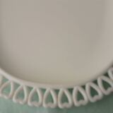 Opaline glass plate with hearts