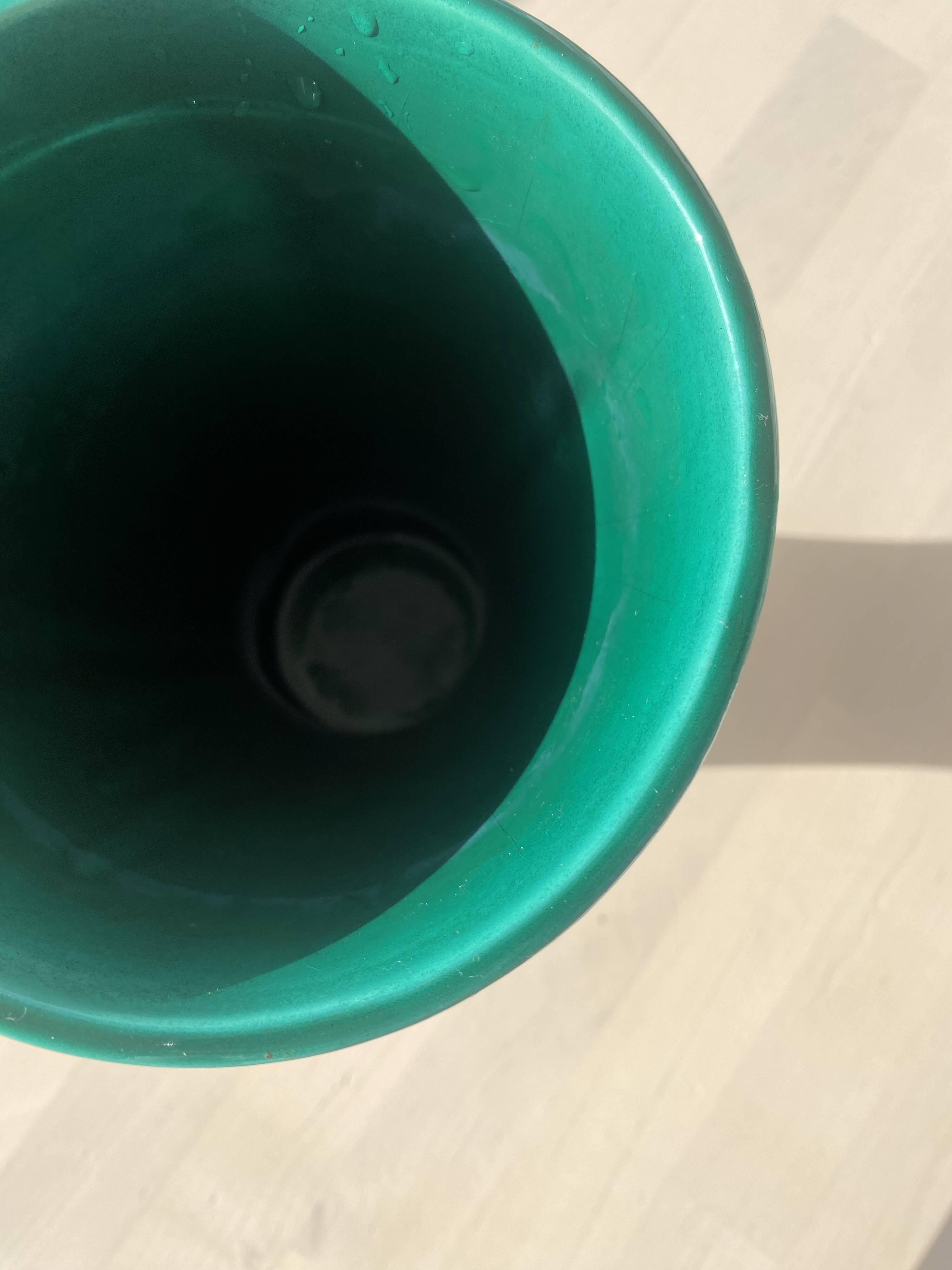 Roger Capron signed horn-shaped vase