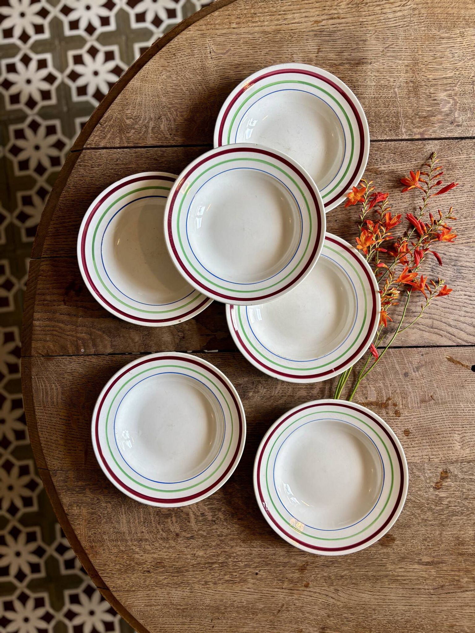 Lot de 6 assiettes creuses vintage, modèles Gildas