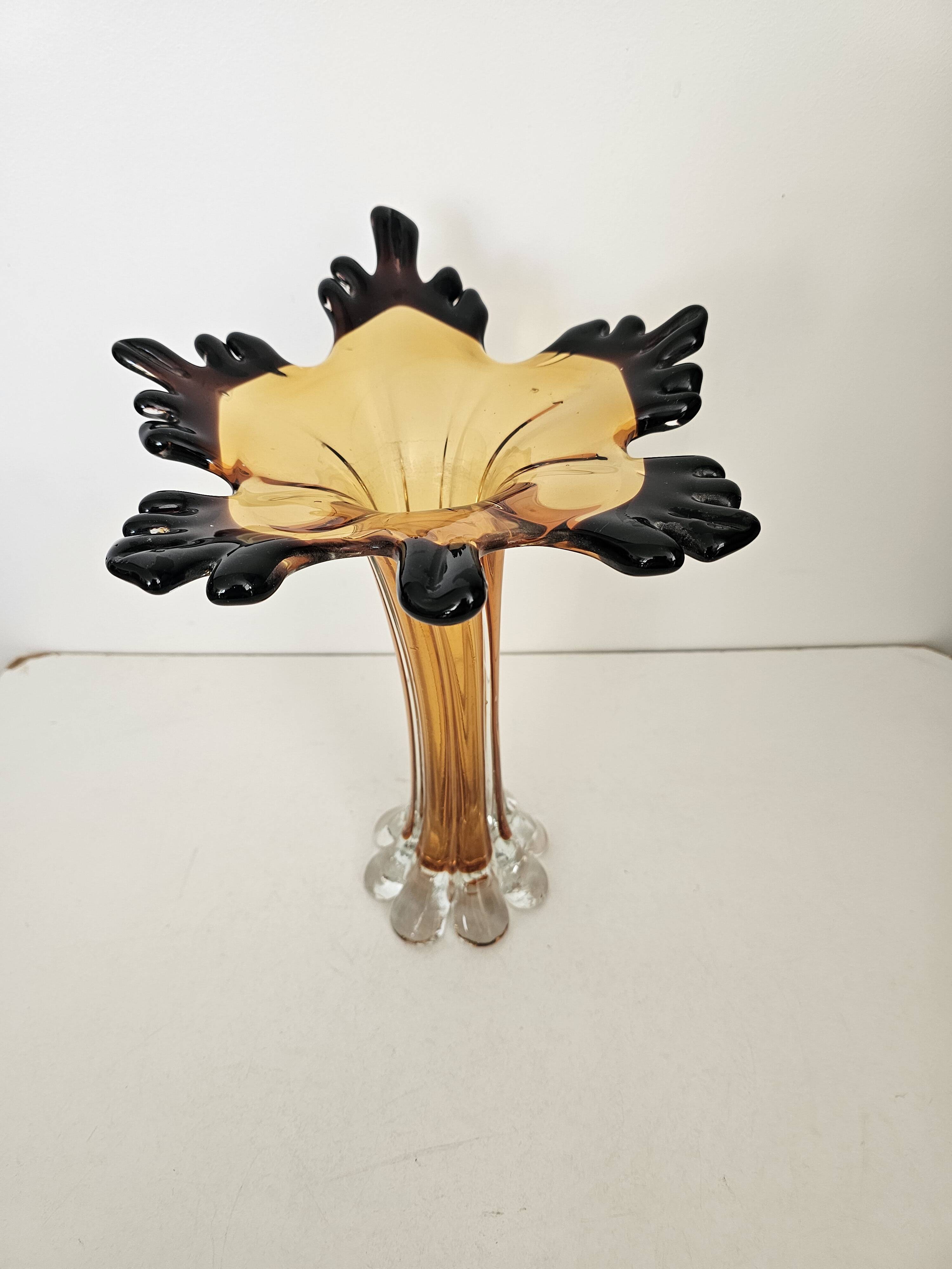 Large vintage amber glass art vase - Height 32cm